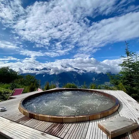 Villa Luxury Chalet With Jacuzi