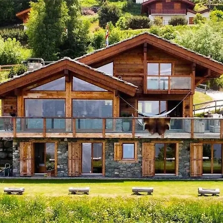 Luxury Chalet With Jacuzi Villa *