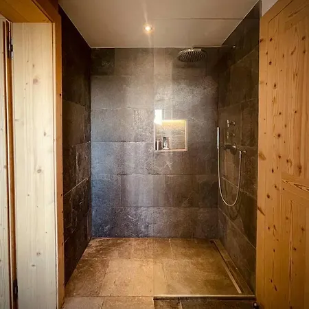 Luxury Chalet With Jacuzi Villa Nendaz