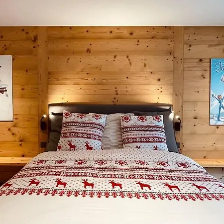 Luxury Chalet With Jacuzi