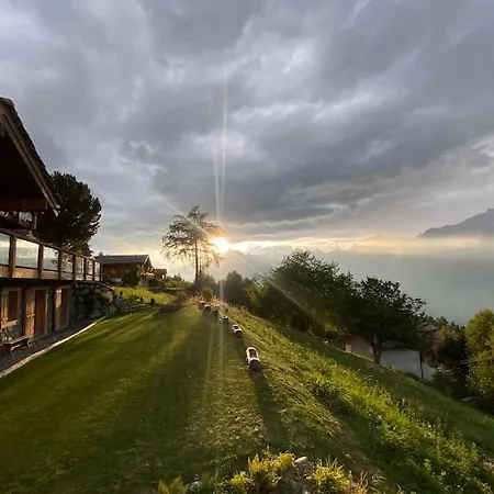 Luxury Chalet With Jacuzi Vila *