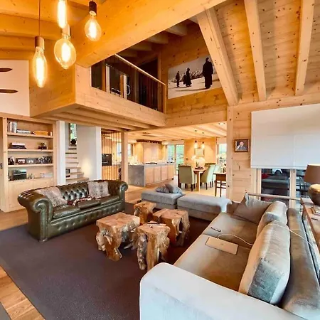 Vila Luxury Chalet With Jacuzi