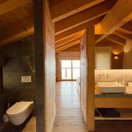 Luxury Chalet With Jacuzi *