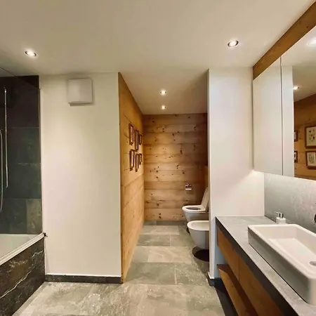 Luxury Chalet With Jacuzi Nendaz